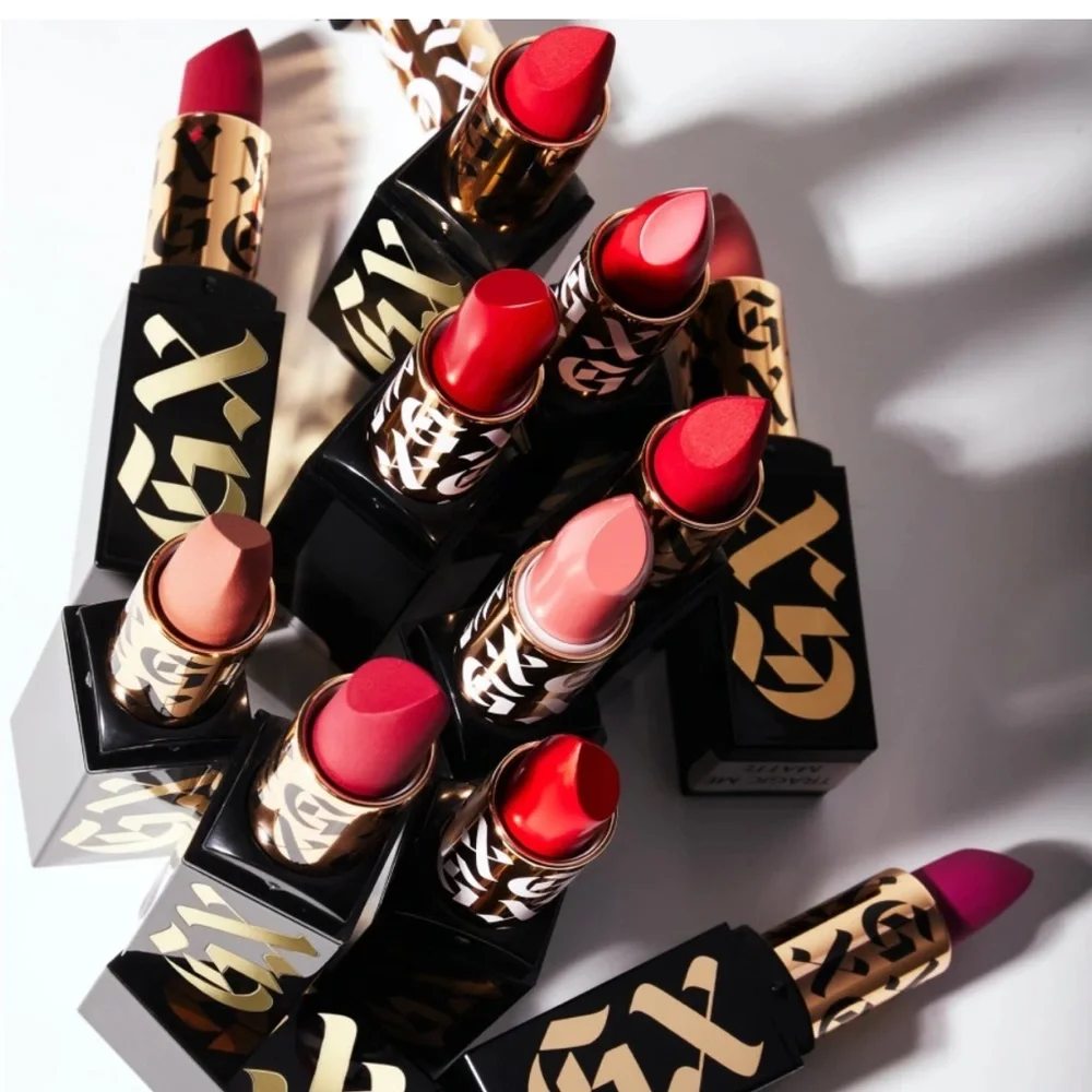 GXVE By Gwen Stefani Anaheim Shine Satin Lipstick In Loara (Orange Red)